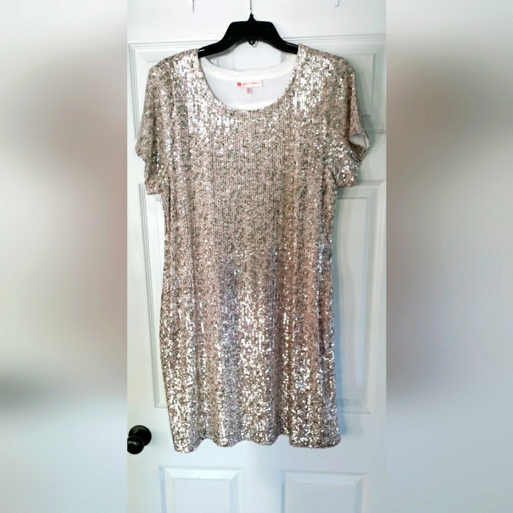Jude Connally Silver Sequin Dress w/Leopard Pattern